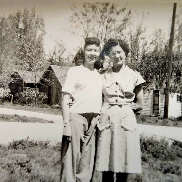 Meet your Posher, Sj - Picture 2 of 3